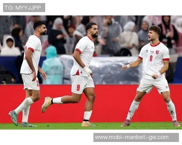 约旦队与摩洛哥队成功晋级阿拉伯杯决赛上演巅峰对决